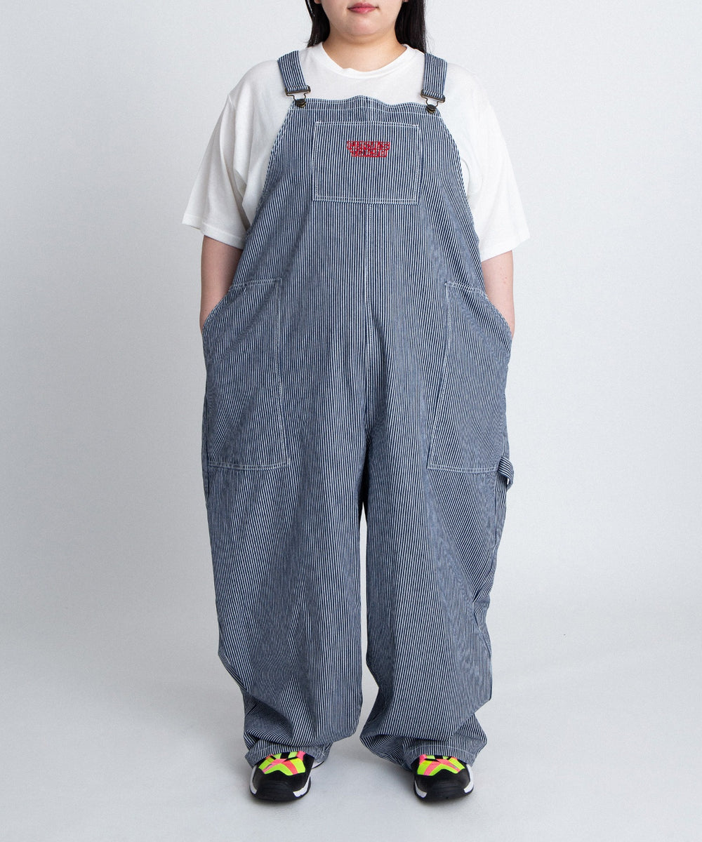 身長：163cm サイズ5