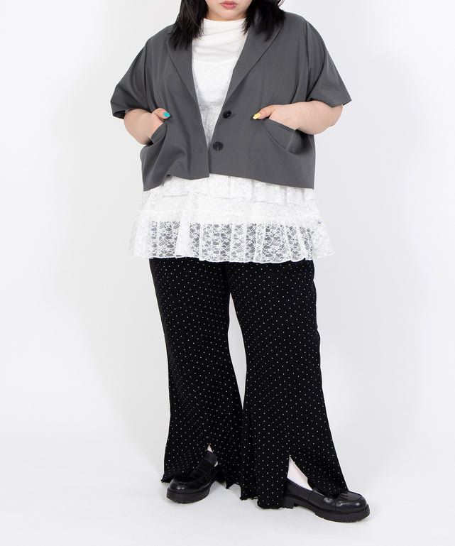 身長：163cm サイズ4