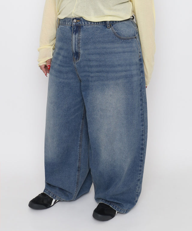 身長:163cm サイズ5