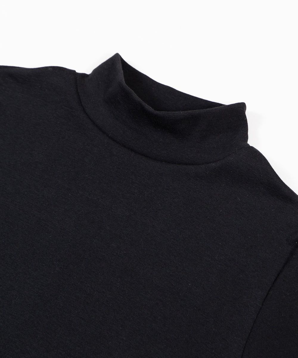 ハイネックTシャツ