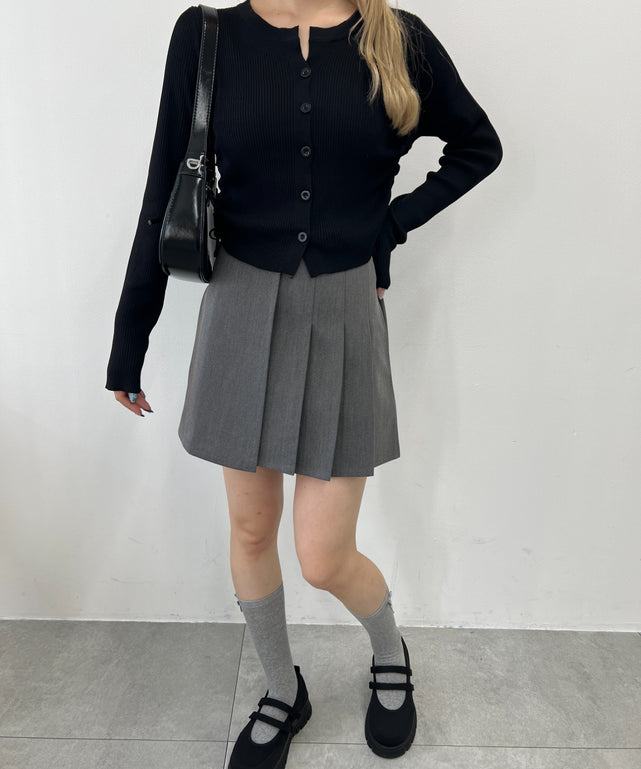 グレー モデル：160㎝ F着用