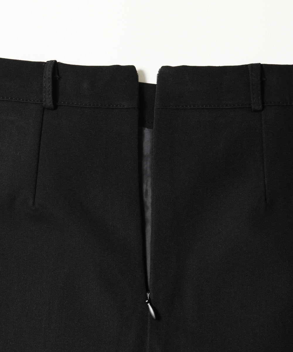 サイドプリーツベルトスカート