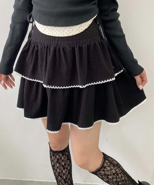 リブ2段ティアードスカート/ブラック モデル：160㎝ F着用