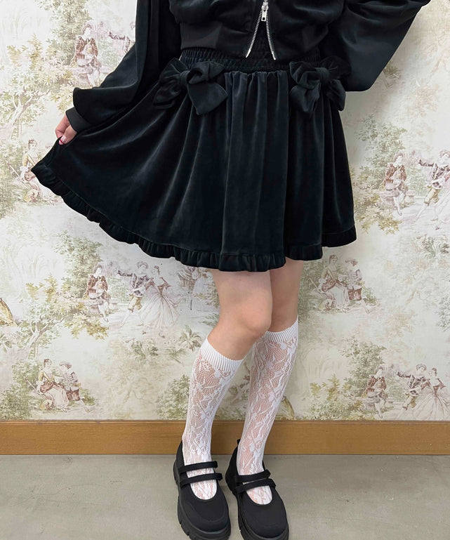 リボンベロアスカート/ブラック モデル：160㎝ F着用