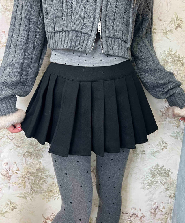 起毛プリーツスカート/ブラックモデル：160㎝ F着用