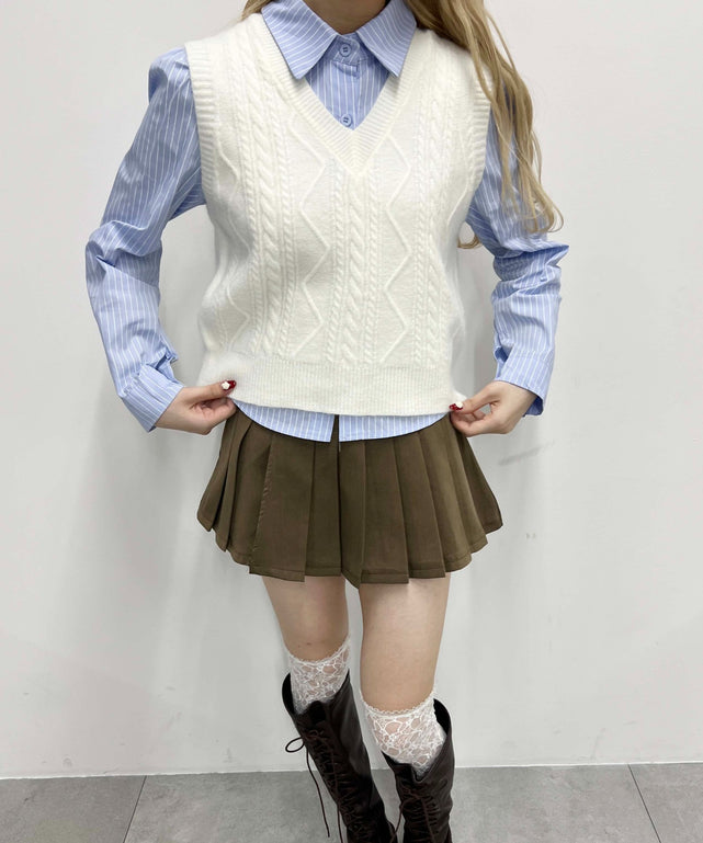 シンプルシャツ