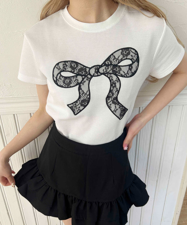 リボンワッペンワッフルTシャツ/ホワイト モデル：160㎝ F着用