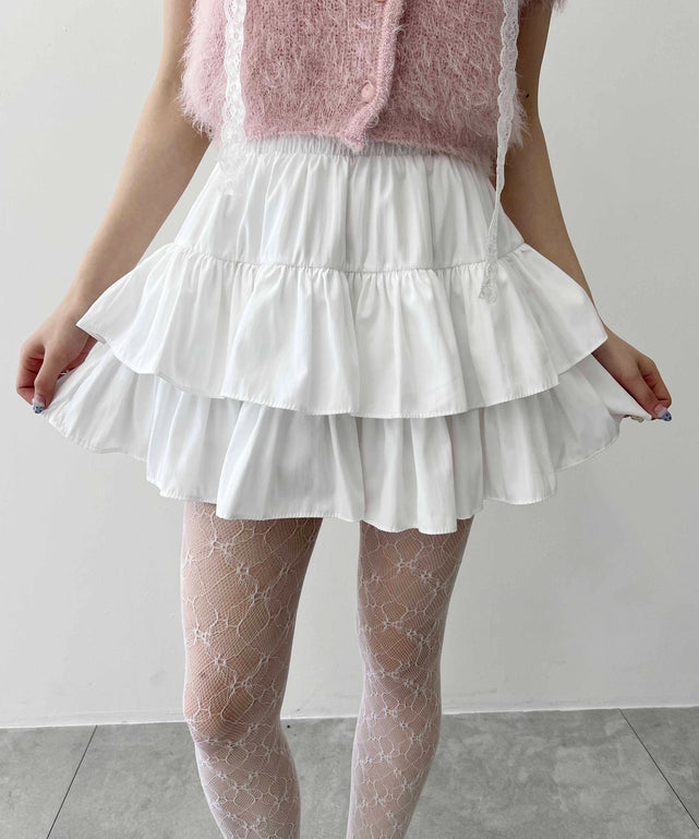 無地ティアードミニスカート/ホワイトモデル：160㎝ F着用