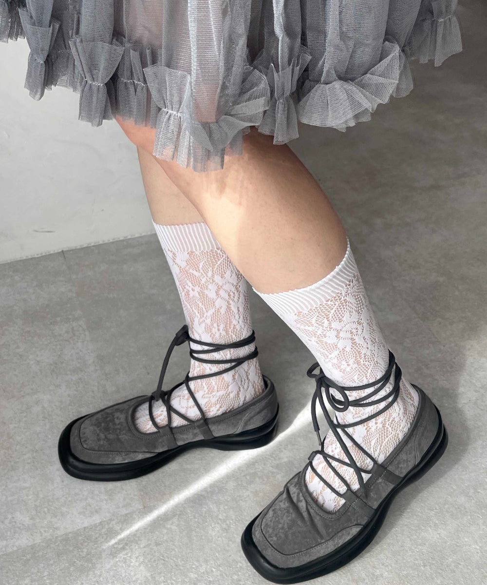 ホワイト