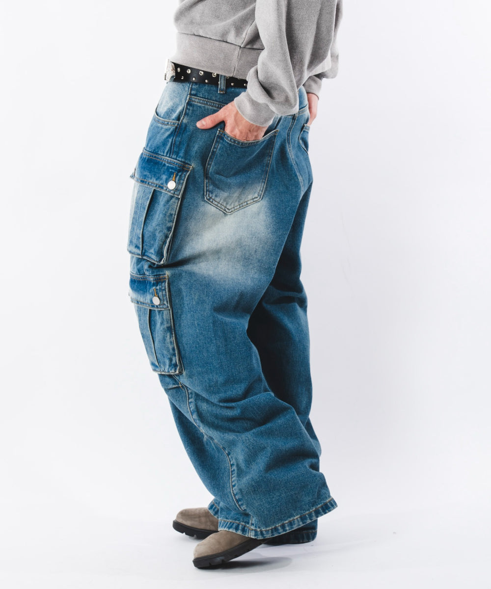 デニム中濃加工 モデル：180cm L着用