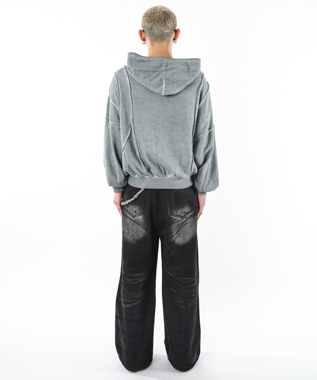 グレー モデル：180cm L着用