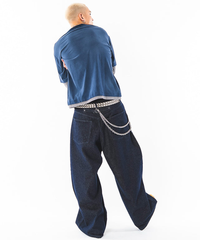 デニムインディゴ モデル：180cm L着用