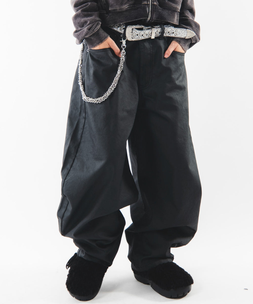 デニムブラックソノタ モデル：160cm M着用