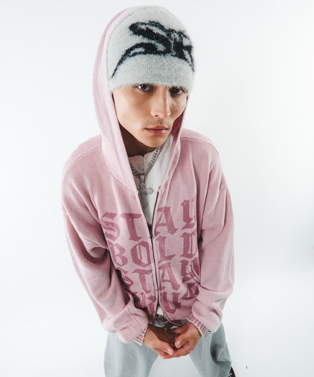 ピンクソノタ モデル：180cm L着用