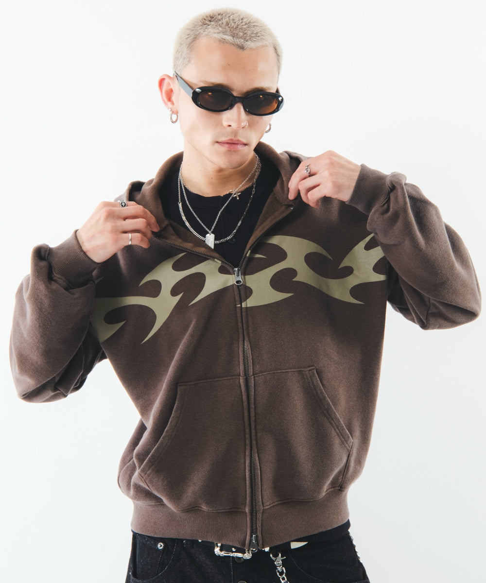 ブラウンソノタ モデル：180cm L着用