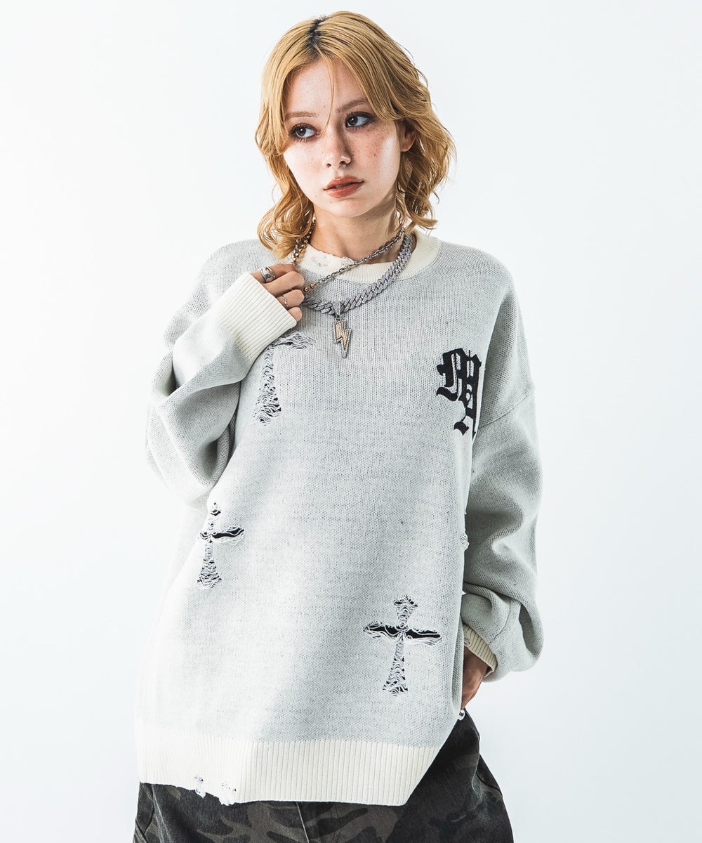 ホワイト モデル：160cm M着用