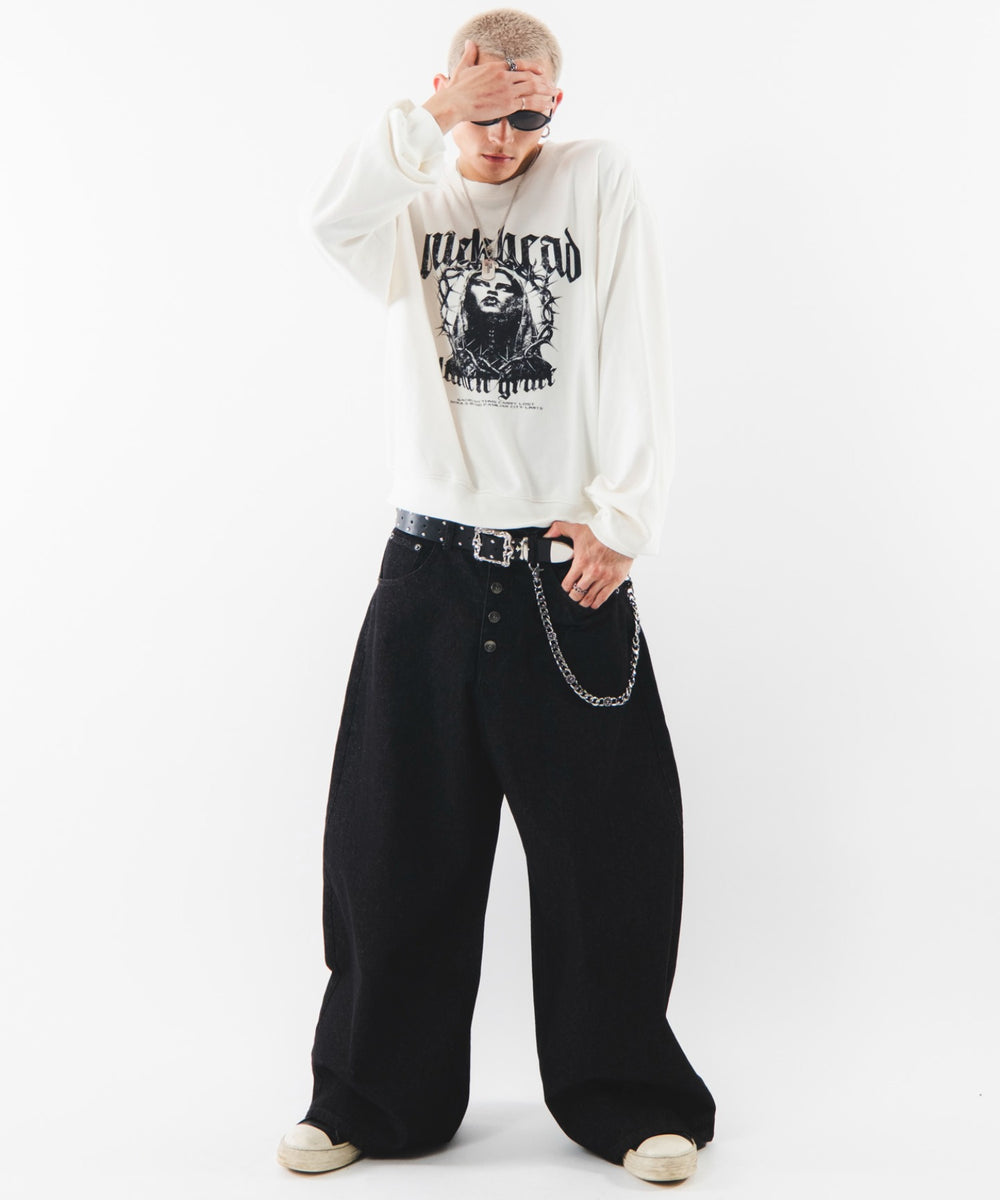 ホワイト モデル：180cm L着用