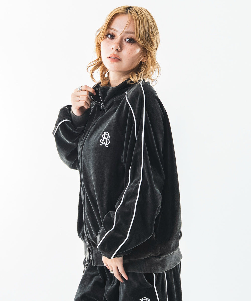 ブラックソノタ モデル：160cm M着用
