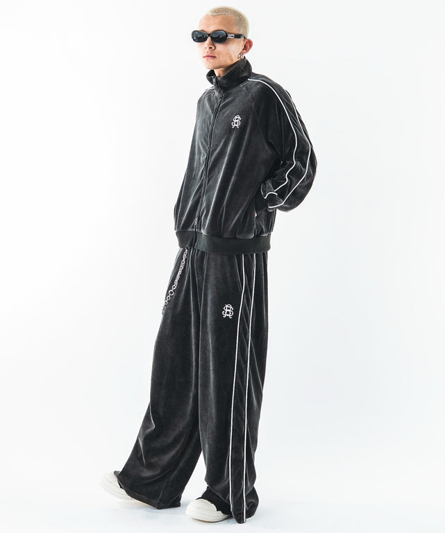ブラックソノタ モデル：180cm L着用