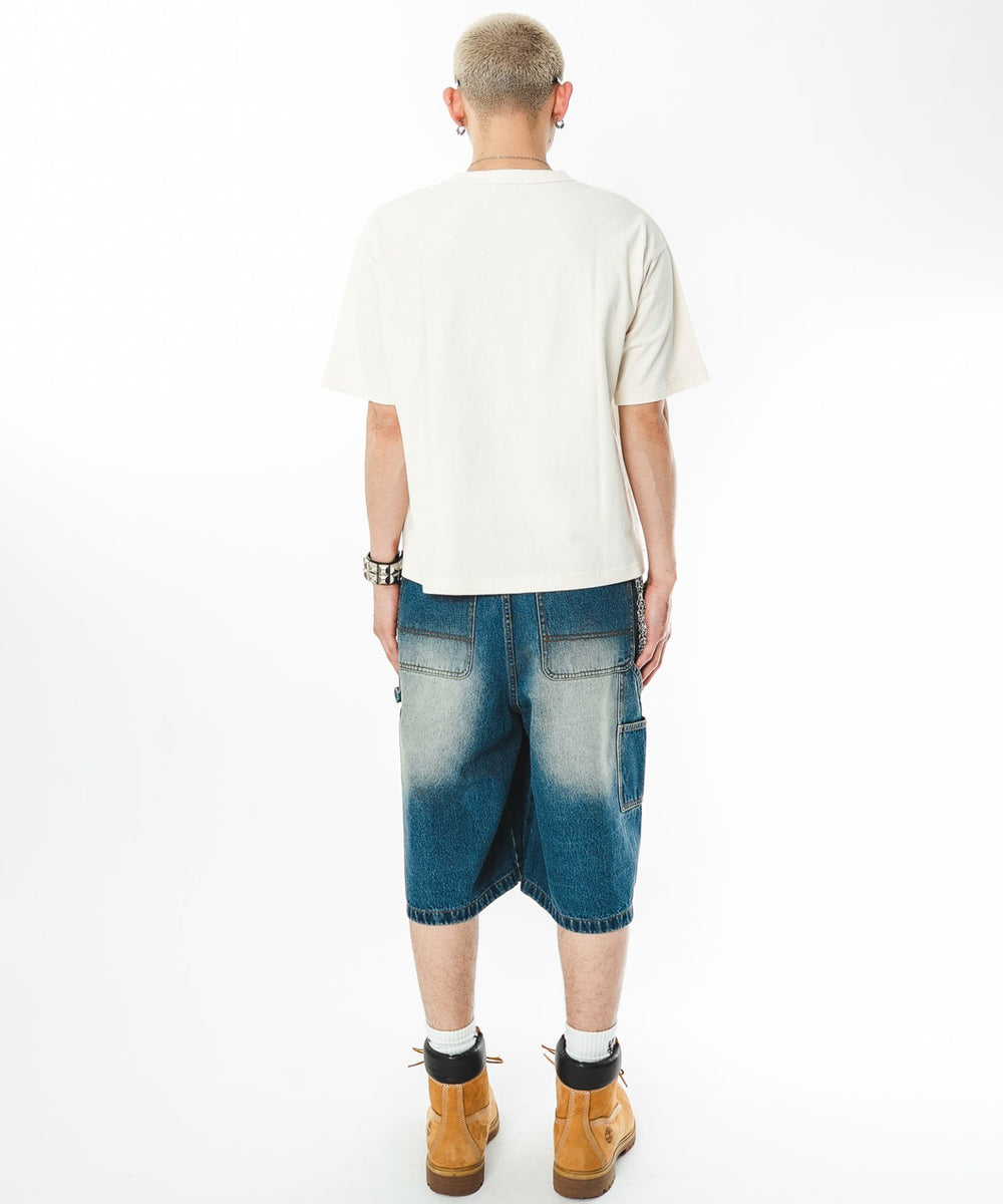 オフホワイト　モデル：180cm L着用
