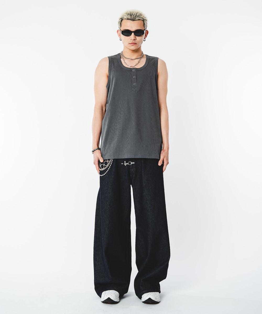 チャコール モデル：180cm FREE着用