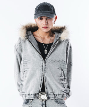 グレー モデル：180cm L着用