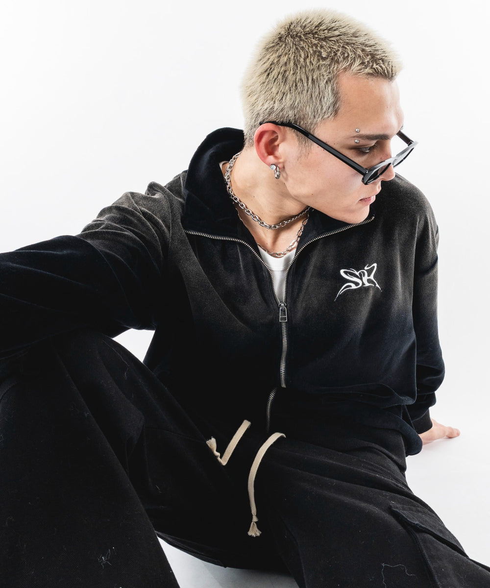 ブラックソノタ モデル：180cm L着用