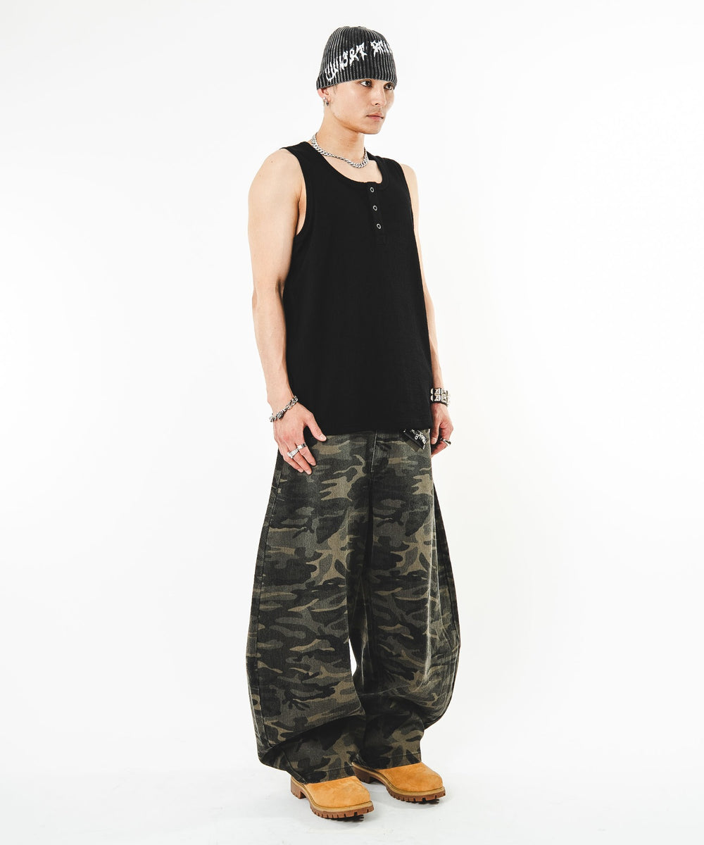 柄1 モデル：180㎝　L着用