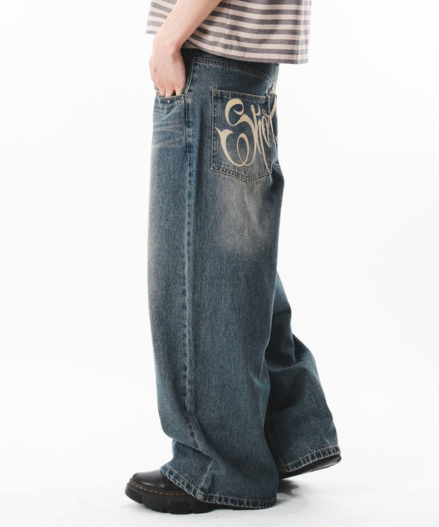 デニム中濃加工 モデル：180cm L着用