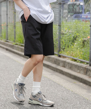 ブラック モデル：178cm L着用