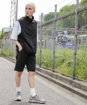 ブラック モデル：178cm L着用