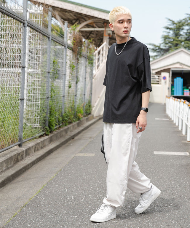 Lグレー モデル：178cm L着用