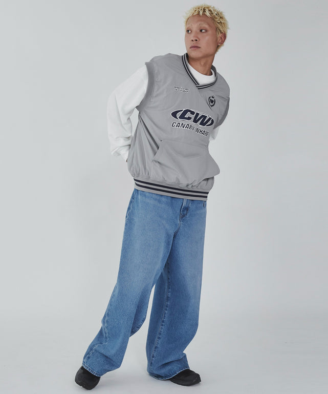 グレー モデル：178cm L着用