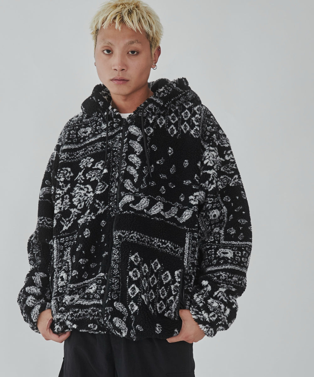 ブラック モデル：178cm L着用