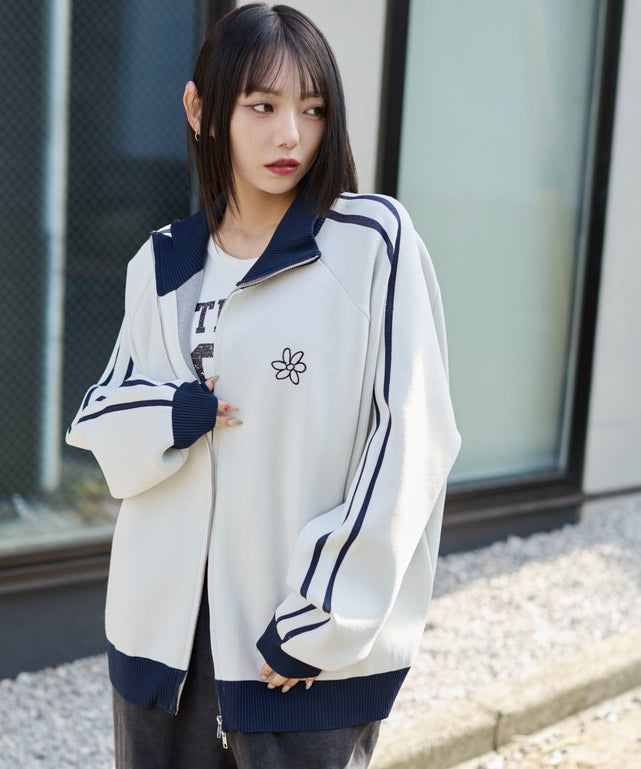 ライントラックニットジャケット/ホワイト　モデル：159cm L着用