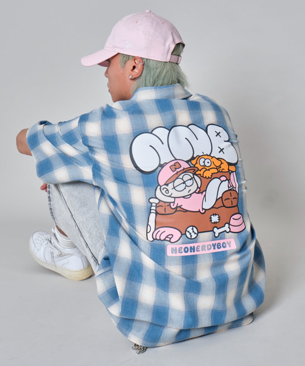 ブルーチェック１ モデル：178cm L着用