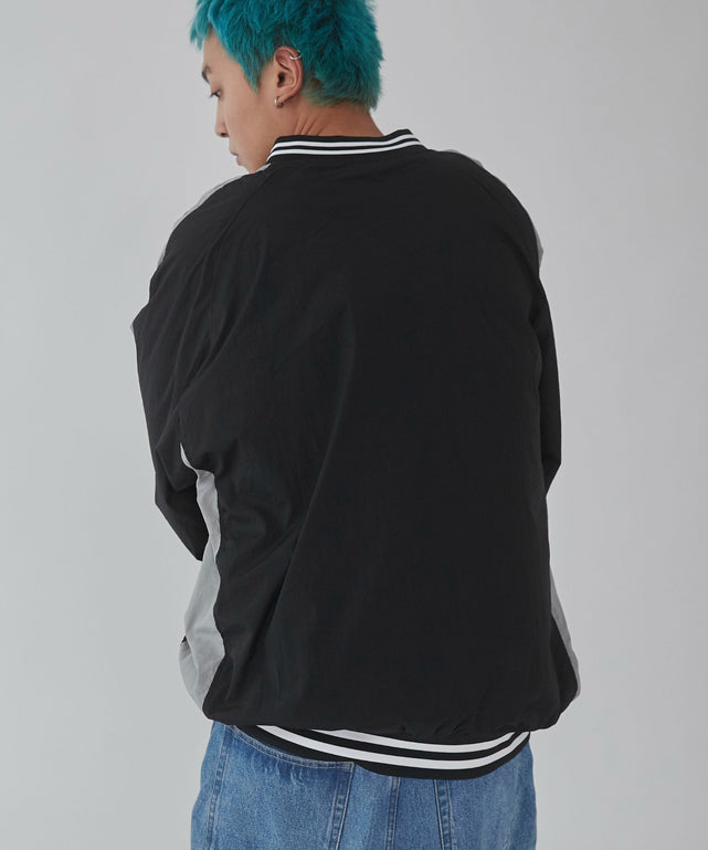 ブラック　モデル:178cm L着用