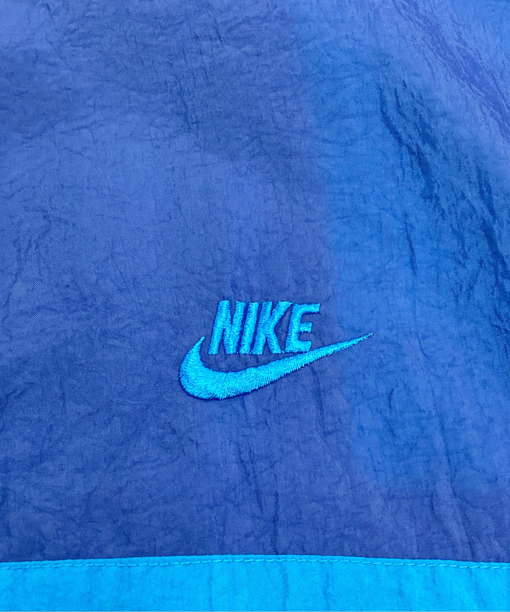 NIKEブランドナイロンジャケット
