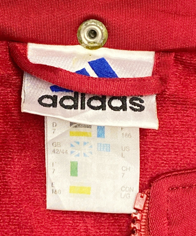 adidas ブランドジャージ