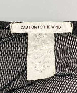 CAUTION TO THE WIND 長袖Tシャツ