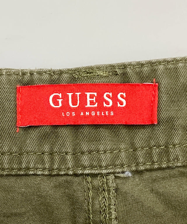 GUESS カーゴショーツ