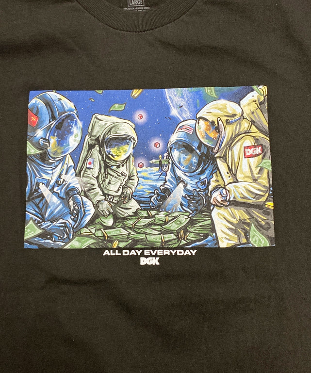 DGK アートTシャツ