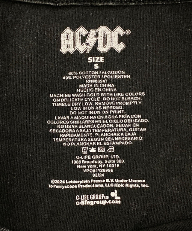 AC/DCバンドTシャツ