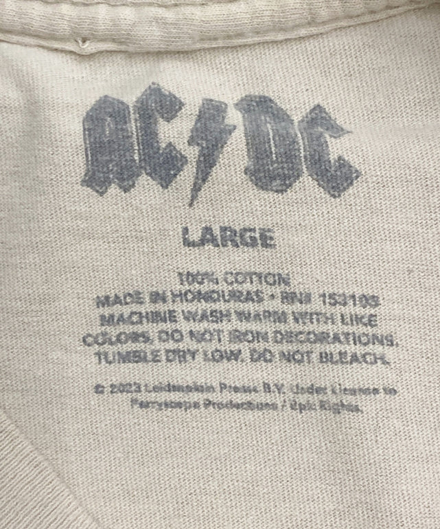 AC/DCバンドTシャツ