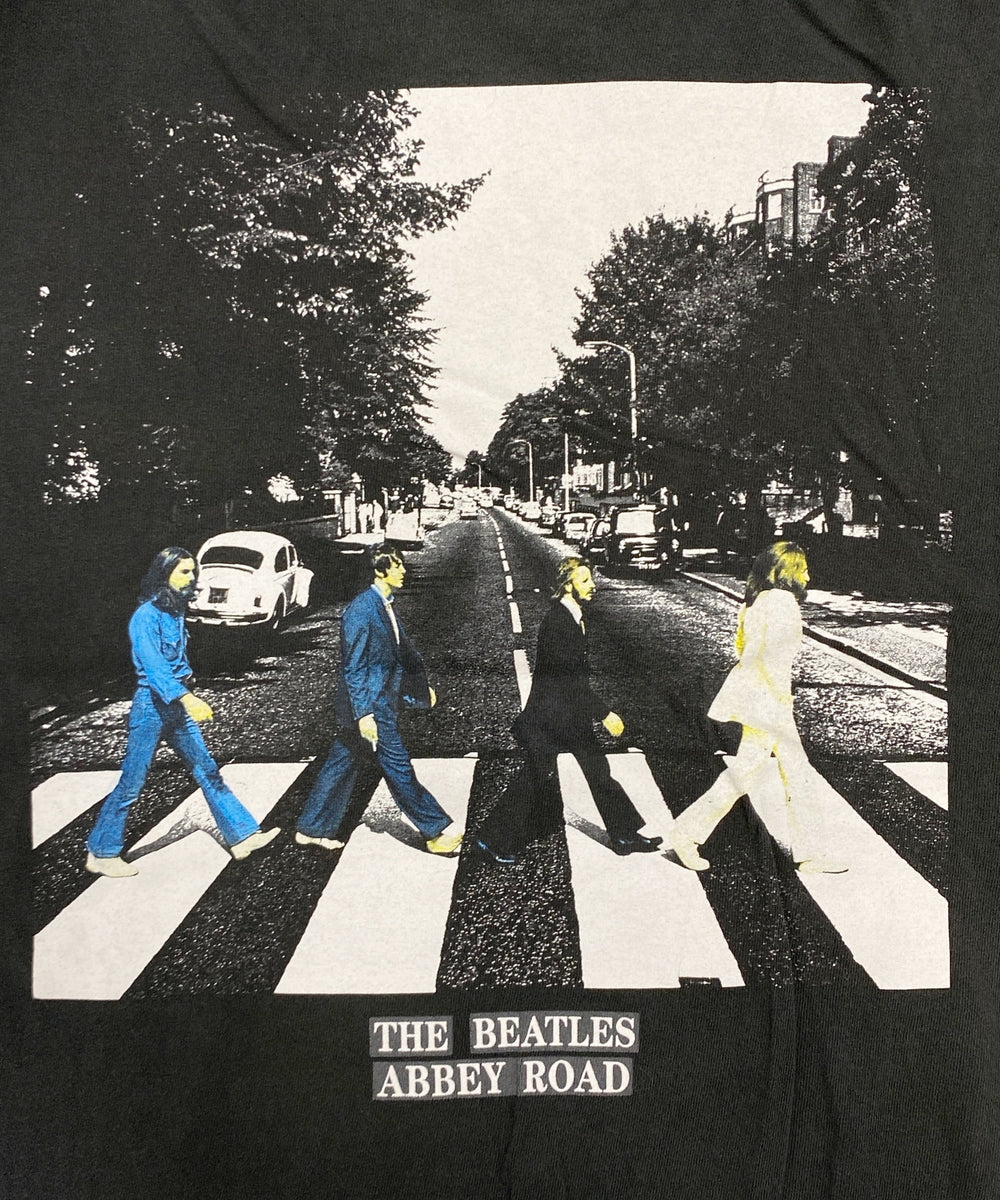 The BeatlesバンドTシャツ