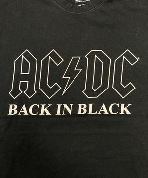 AC/DCバンドTシャツ