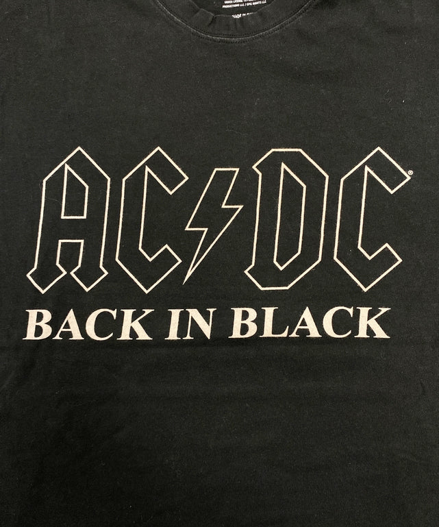 AC/DCバンドTシャツ