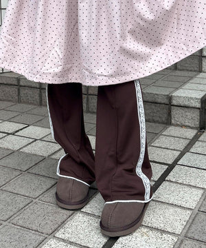 ブラウン モデル：160㎝ F着用