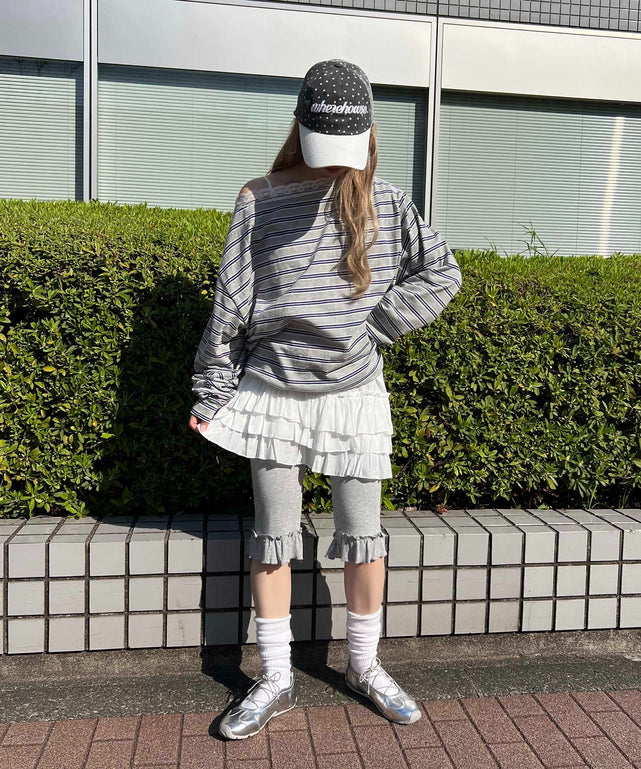 ホワイト モデル：160㎝ F着用