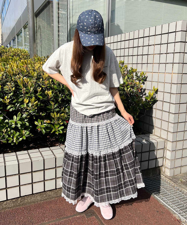 ネイビー